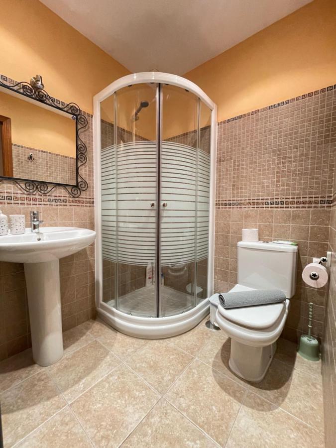 Lafrenchtouch - Escapada Rural En Una Coqueta Casa Villanueva de Tapia Bagian luar foto